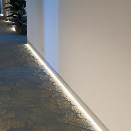 Hotel Ghibli 4*