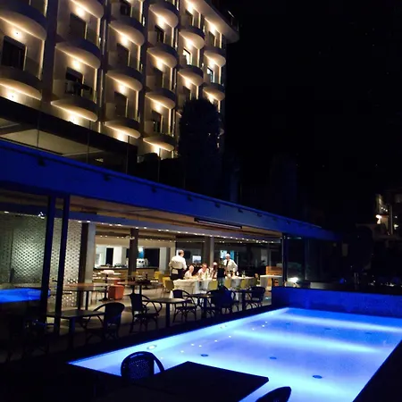Ghibli Boutique 4*