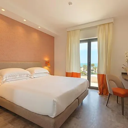Otel Ghibli Boutique Civitanova Marche