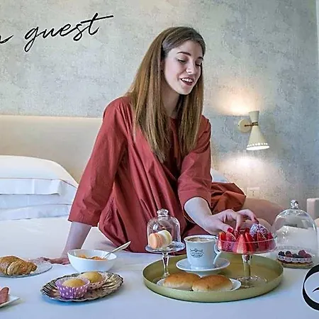 Ghibli Boutique 4*