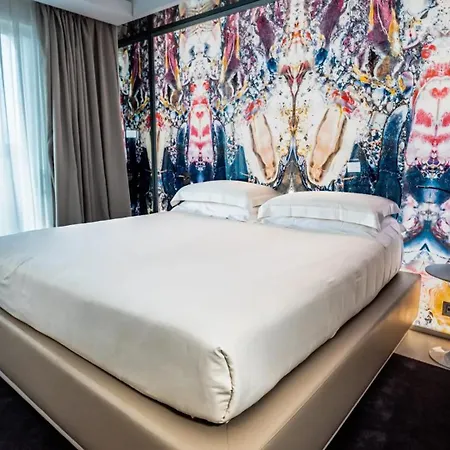Ghibli Boutique 4*