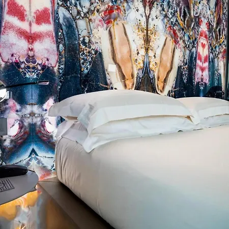 Ghibli Boutique 4*